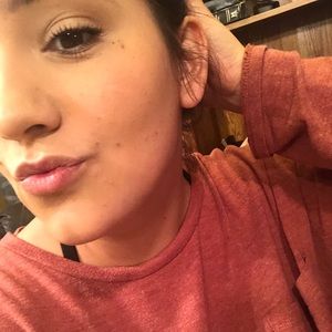 Meet your Posher, Veronica